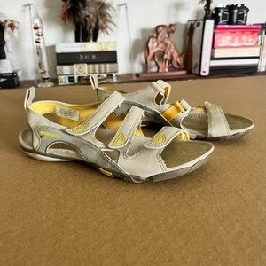 Merrell Barefoot Pipidae Wrap Sandals